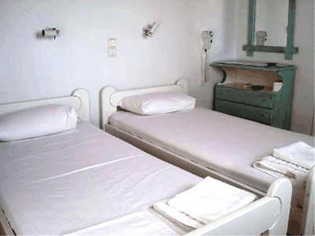 Manos Rooms Mykonos Town Exterior foto